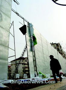大风刮倒户外广告牌 广告公司面临高额罚款，户外广告安全引反思